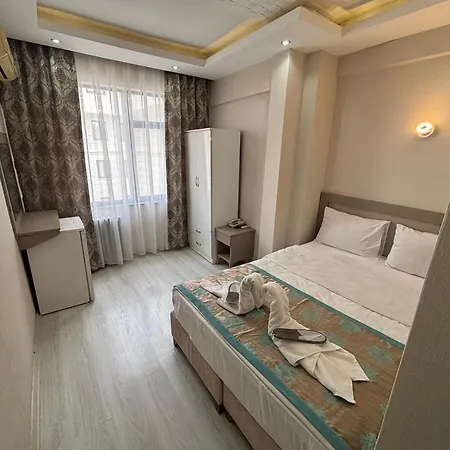 Fly ホテル イスタンブール