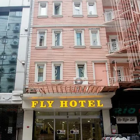 Отель Fly 2*